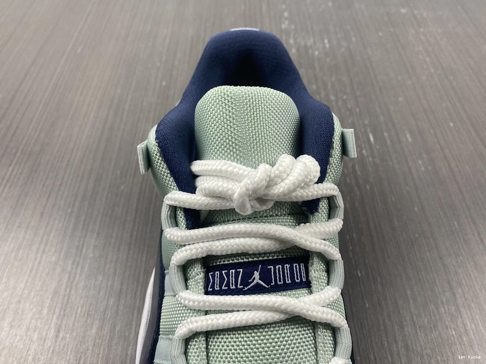 Retro 11 Georgetown 528895-007 - Jordan Low 0417